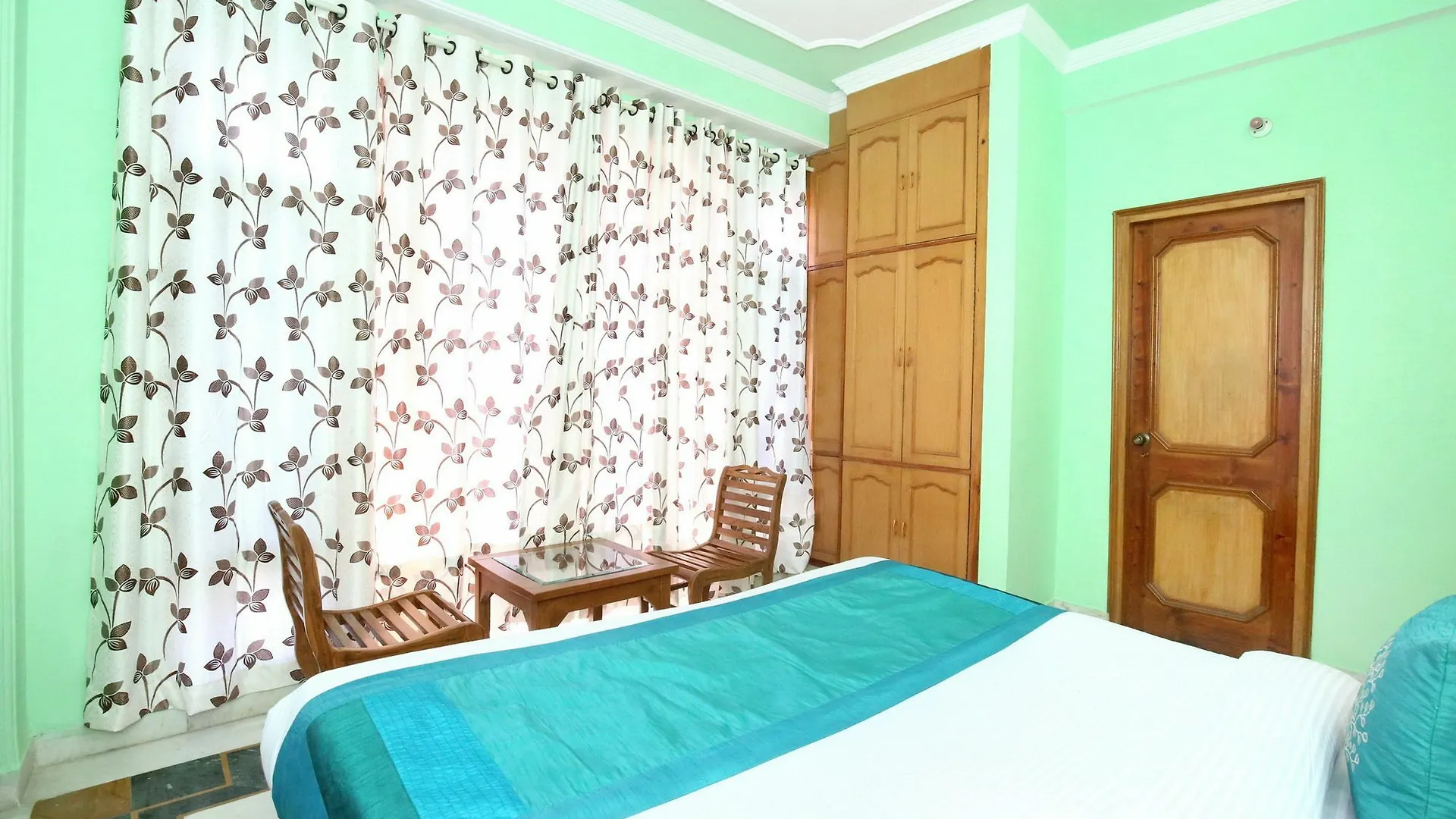 Oyo Home 10862 3Bhk Chotta Shimla